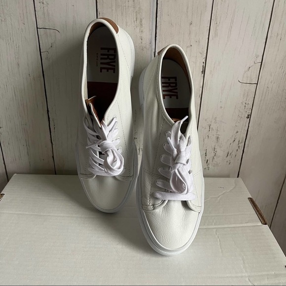 Frye White Leather Lace Low Sneakers in Size 9 - Picture 4 of 9